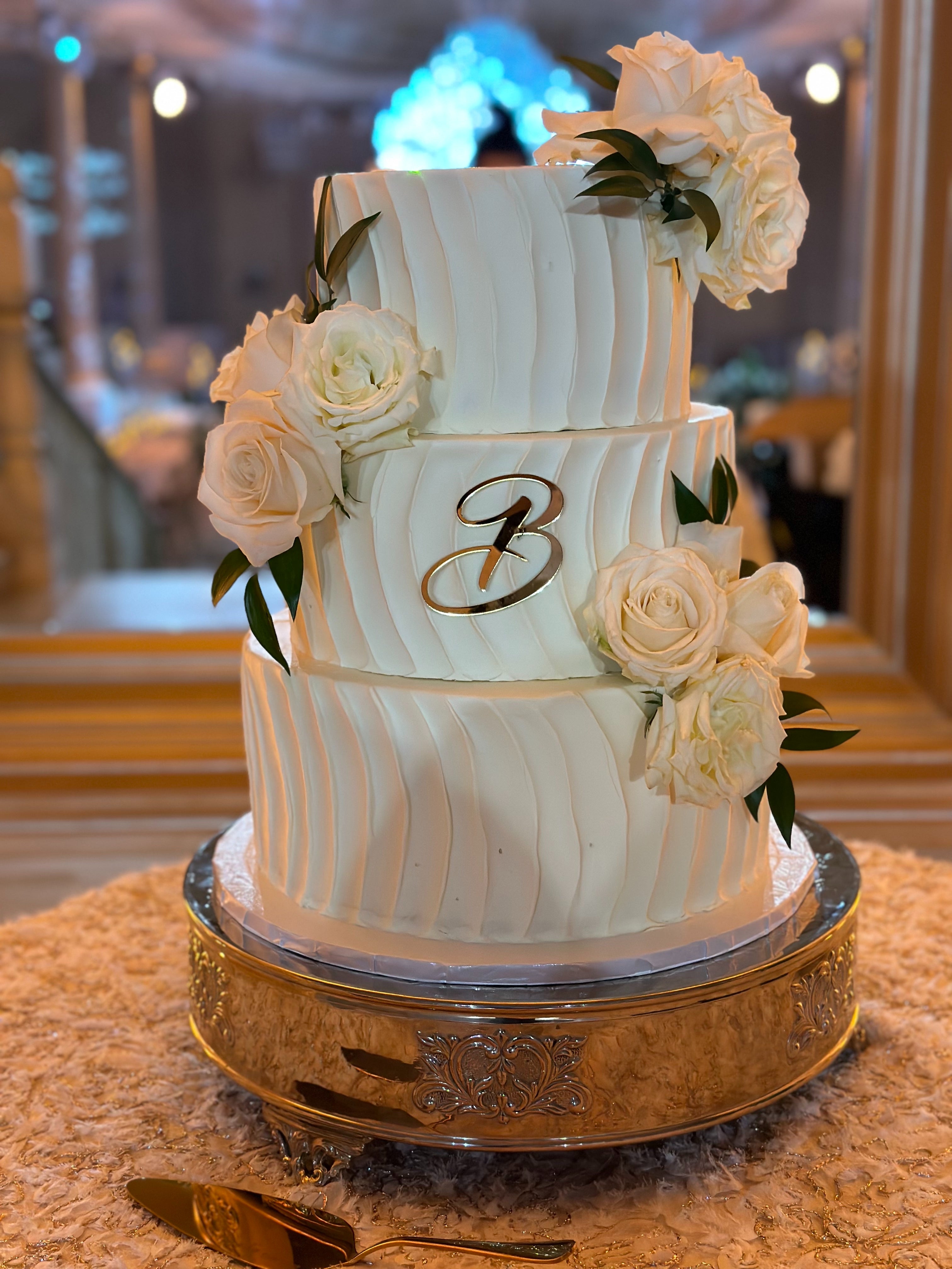 Luxury Wedding Cakes in Leesburg, Virginia: Jisoo Cake Design